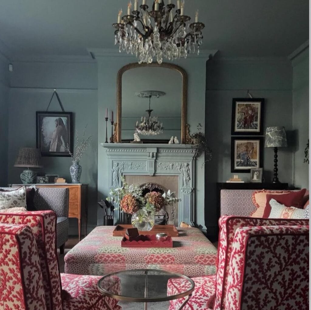 17 Gorgeous Blue Paint Colors That Actually Work in Living Rooms ...